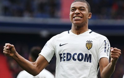 球探电竞-久保建英爆射破门守门员没反应